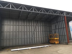 lehká ocelová konstrukce pro přístřešek