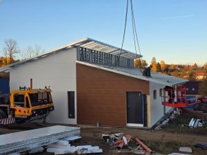 sendvičový panel na ocelový dům